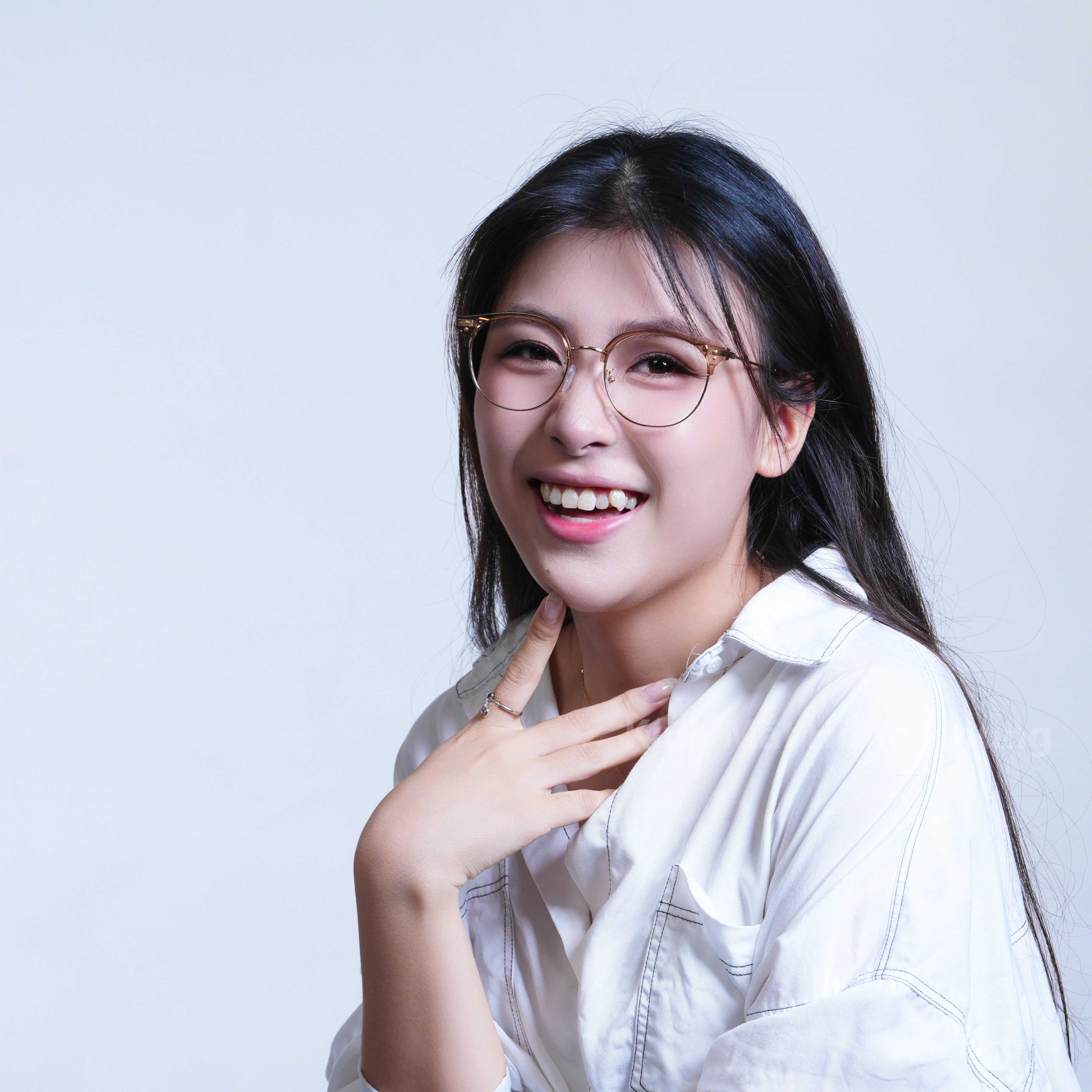 Gọng kính nữ thời trang dáng nửa gọng hợp mặt vừa và nhỏ chất liệu kim loại mã M7